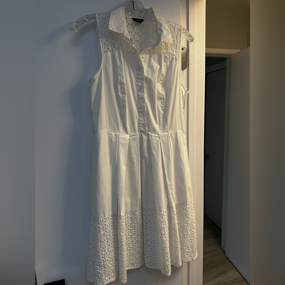Ann Taylor Collared White Sleeveless Dress